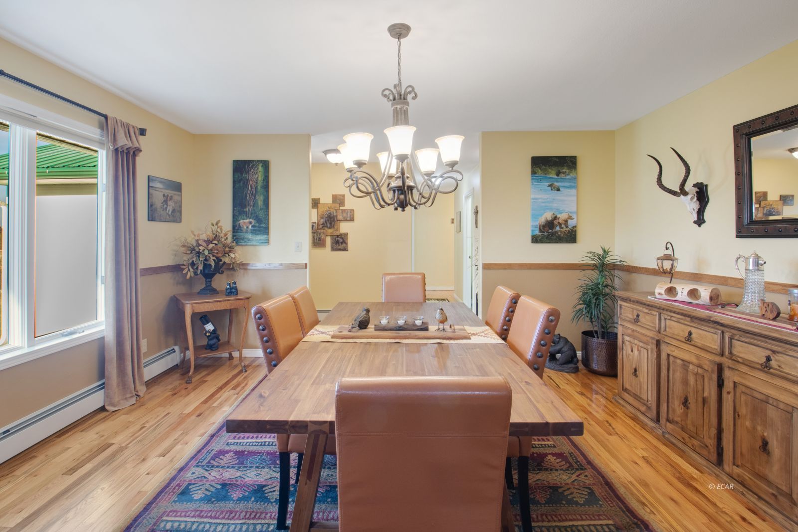 825 Aesop Drive Property Photo 3