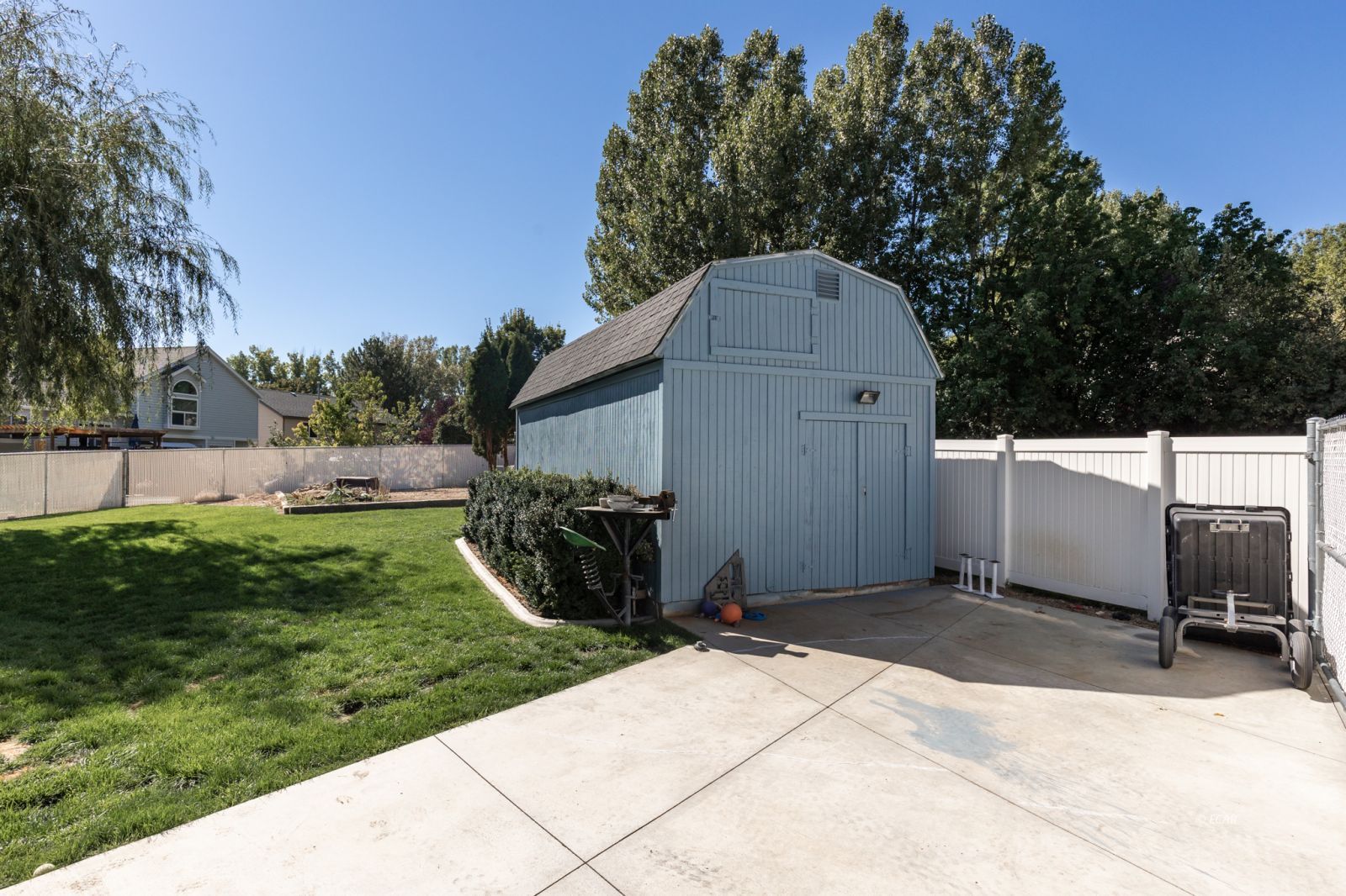 2104 Sierra Circle Property Photo 5