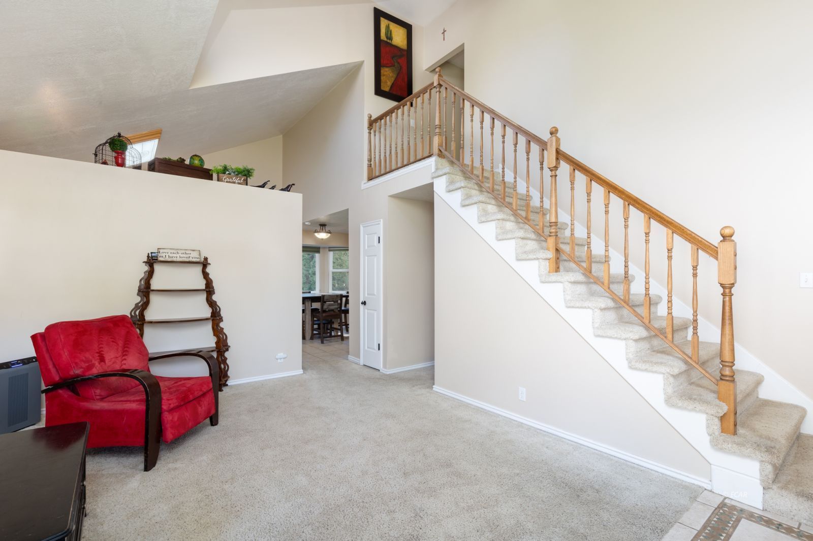 2104 Sierra Circle Property Photo 7