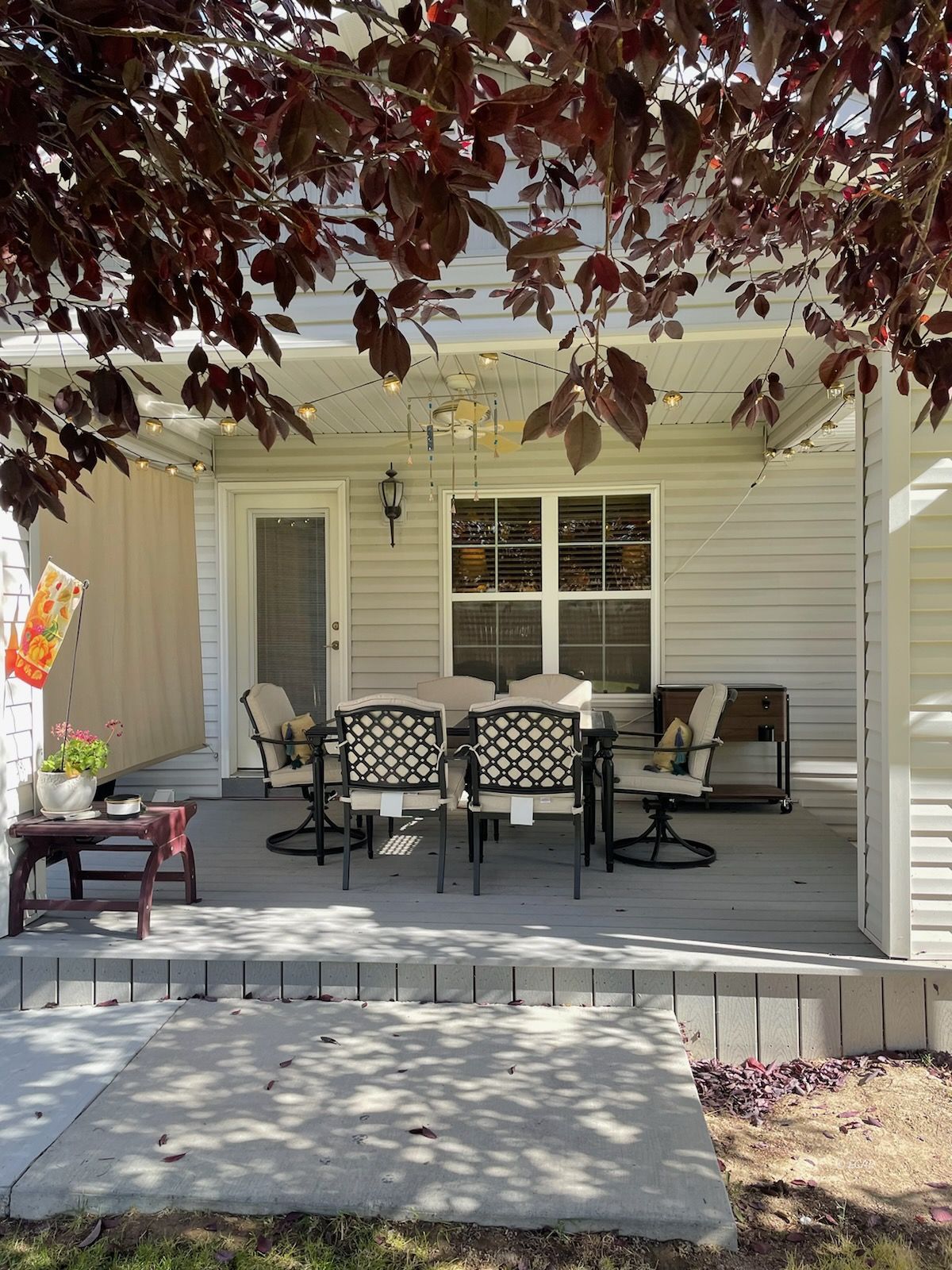 668 Baker Street Property Photo 2