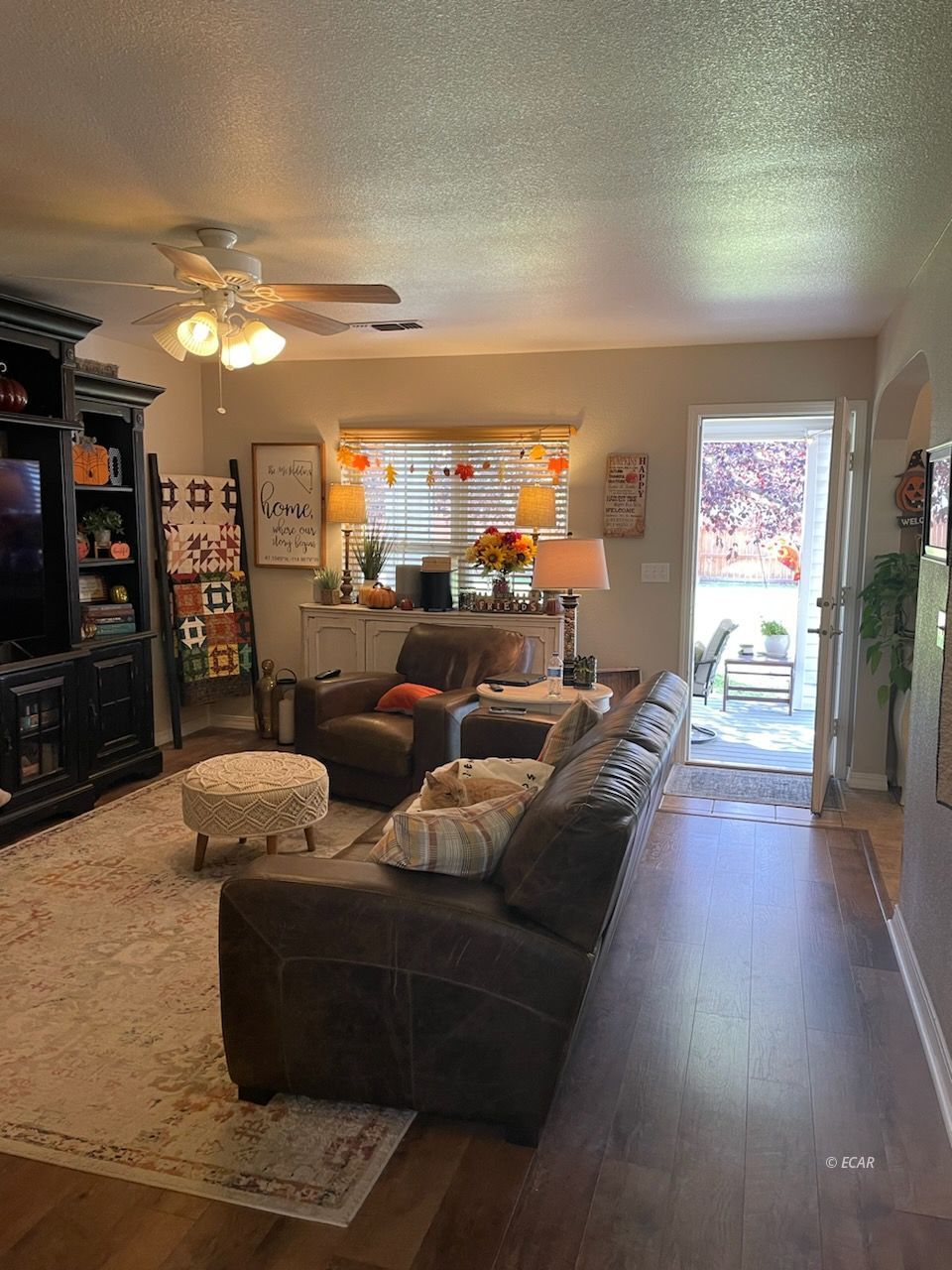 668 Baker Street Property Photo 18