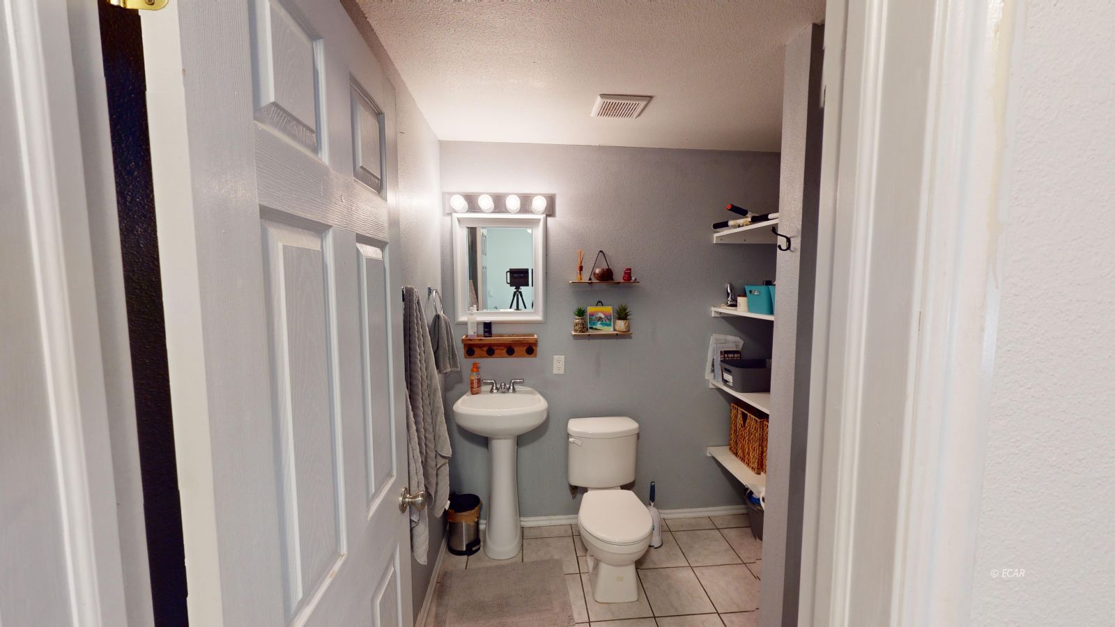 213 Rolling Hills Drive Property Photo 26