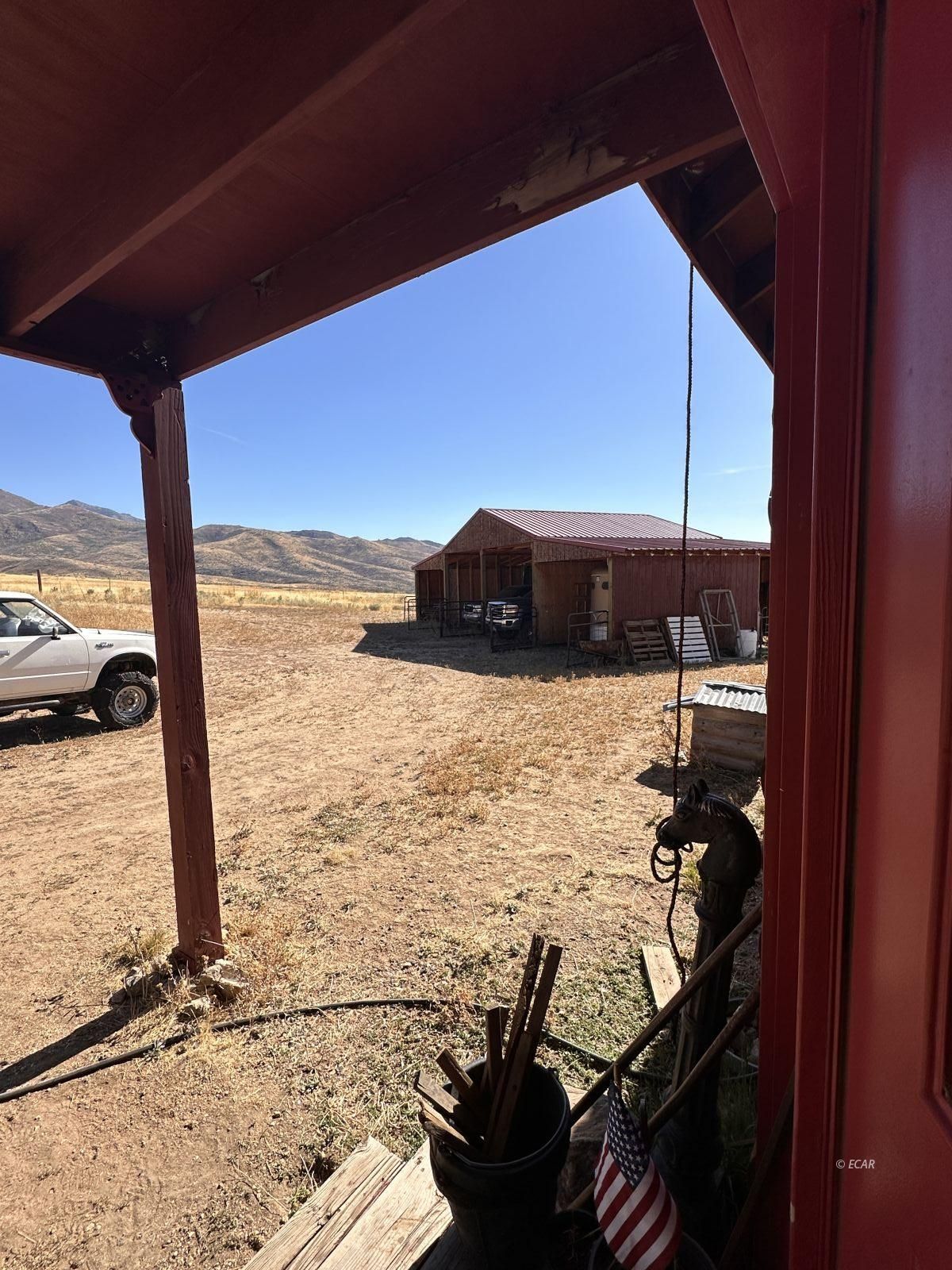 7340 Smith Creek Road Property Photo 2