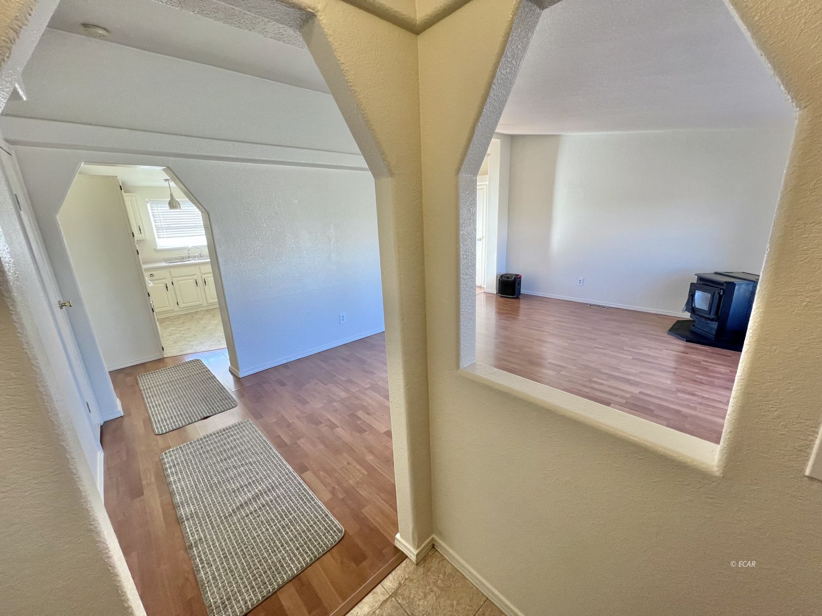 808 Abeyta Drive Property Photo 4