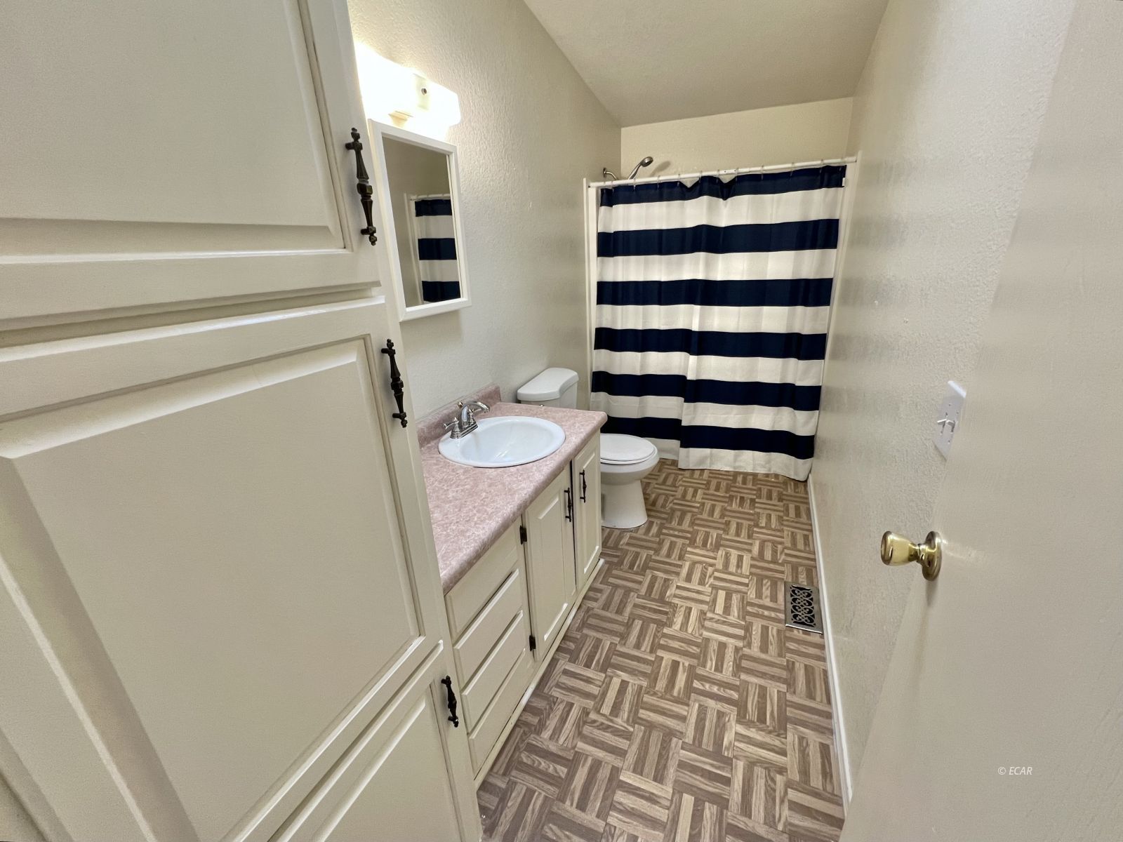 808 Abeyta Drive Property Photo 20