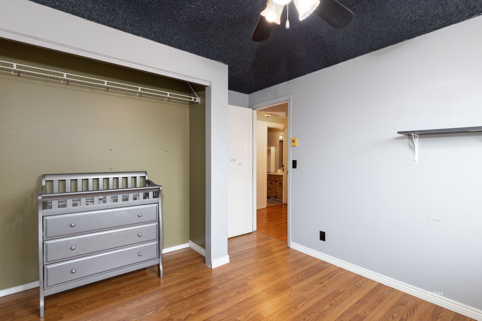 3399 Enfield Avenue Property Photo 17