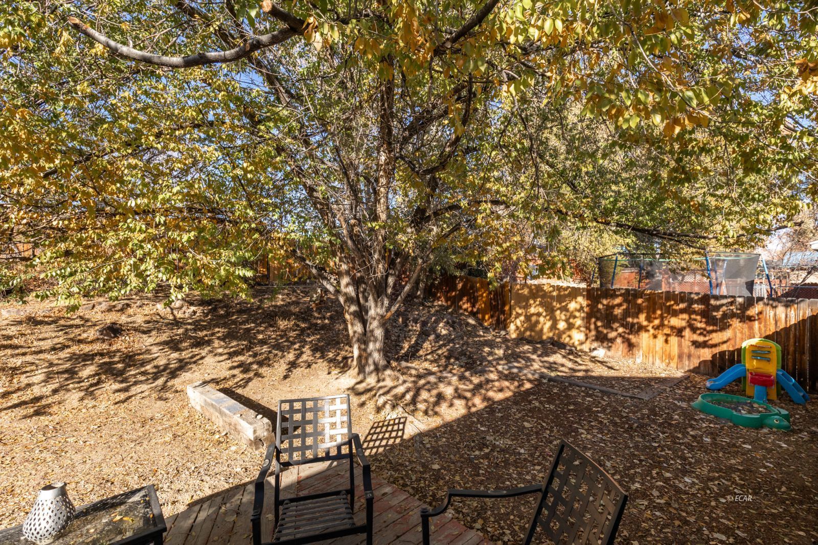 3399 Enfield Avenue Property Photo 23