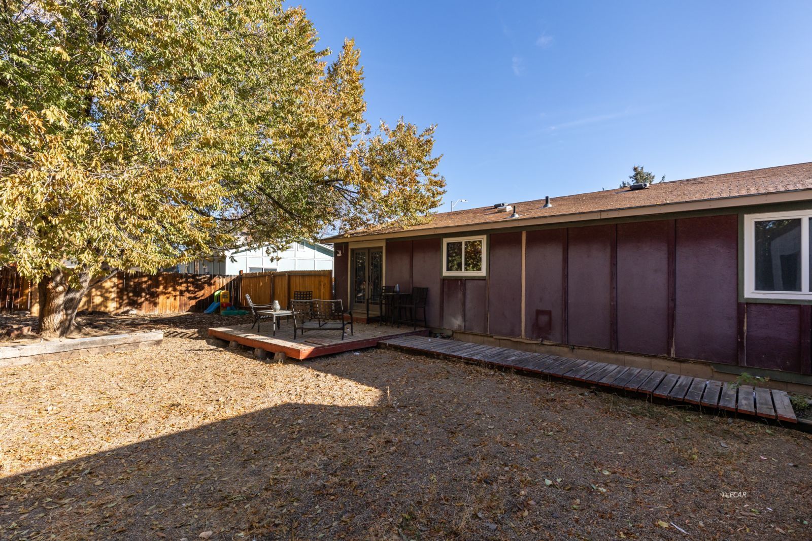 3399 Enfield Avenue Property Photo 29