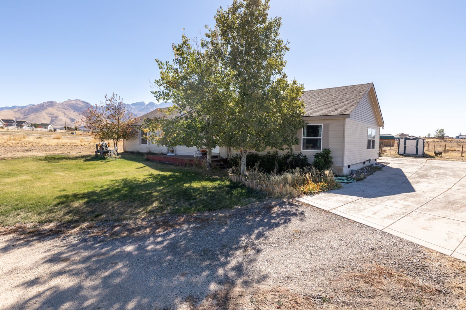 721 Aesop Drive Property Photo 3