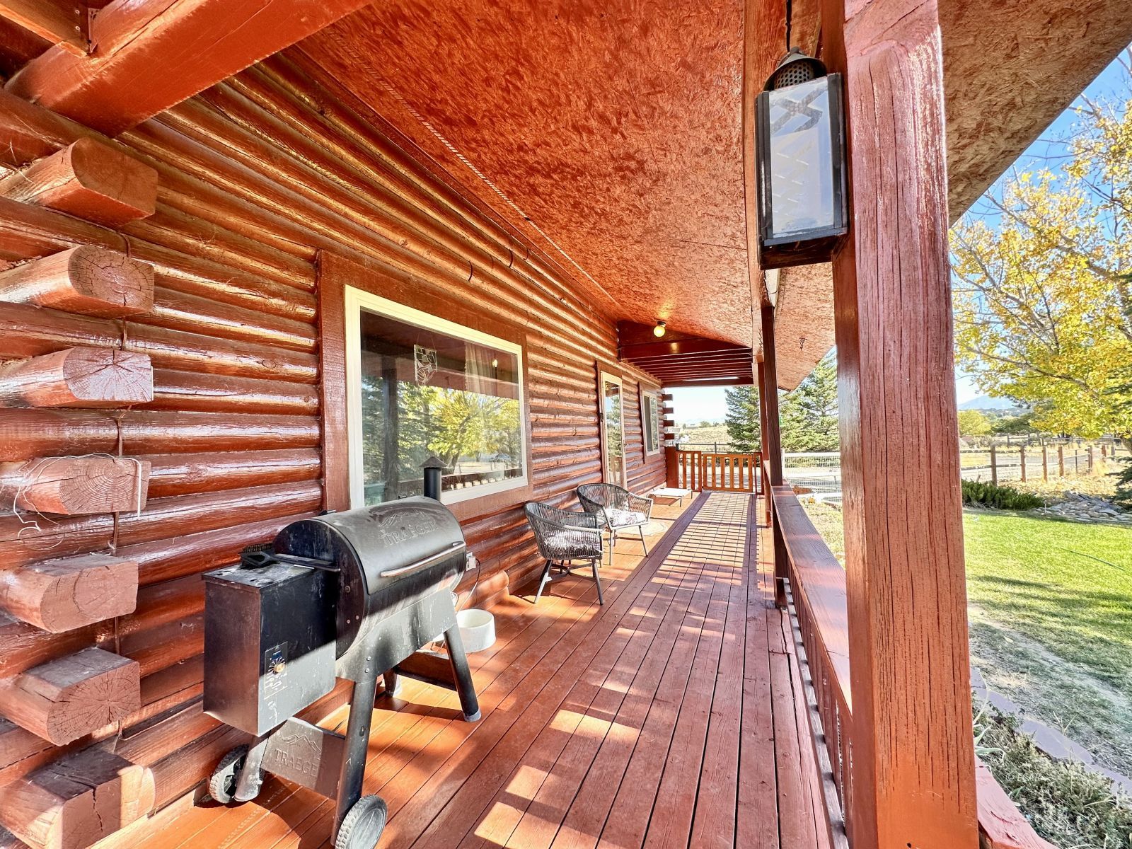 142 Country Club Parkway Property Photo 6