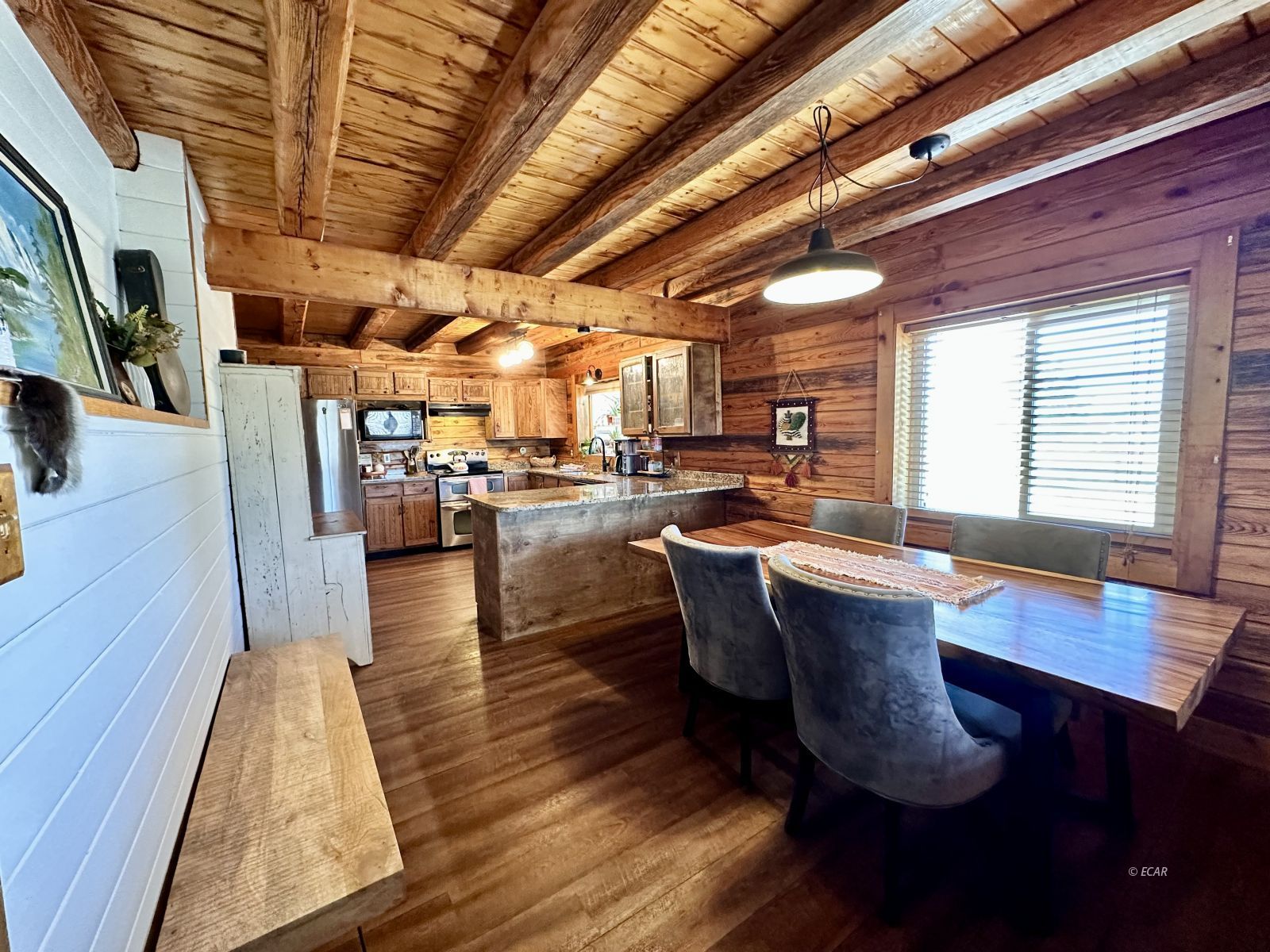 142 Country Club Parkway Property Photo 15