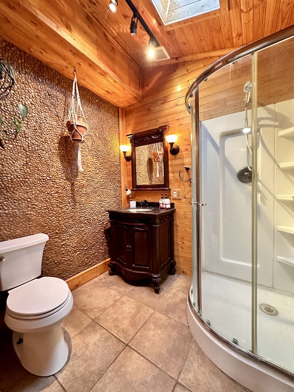 142 Country Club Parkway Property Photo 20