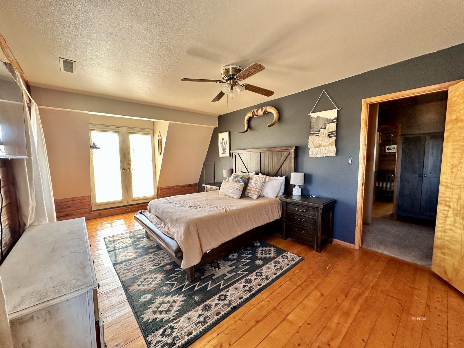 142 Country Club Parkway Property Photo 21