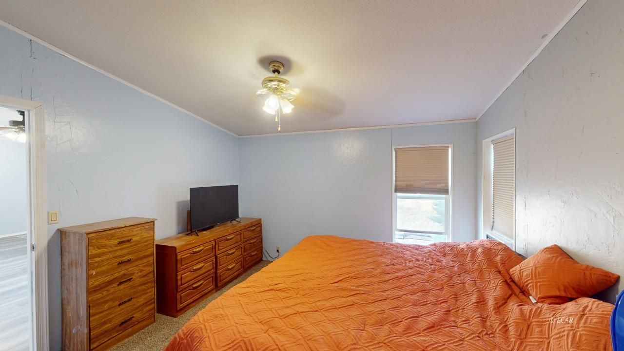 716 Spring Valley Parkway Property Photo 16