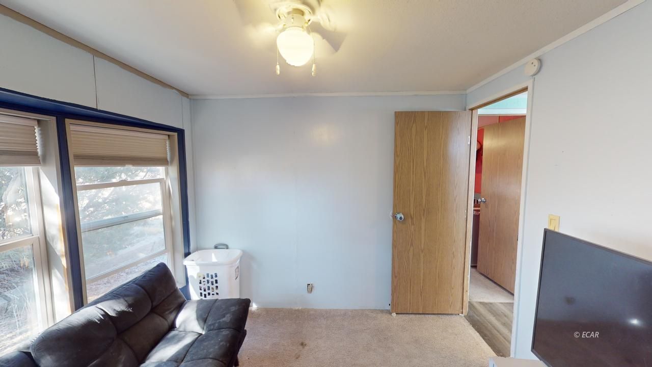 716 Spring Valley Parkway Property Photo 23