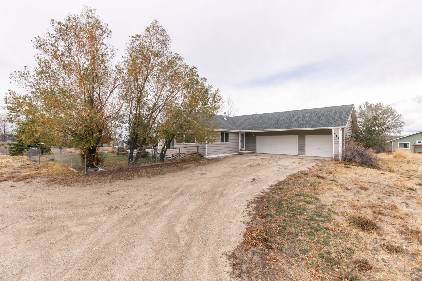 513 Sumac Drive Property Photo 2