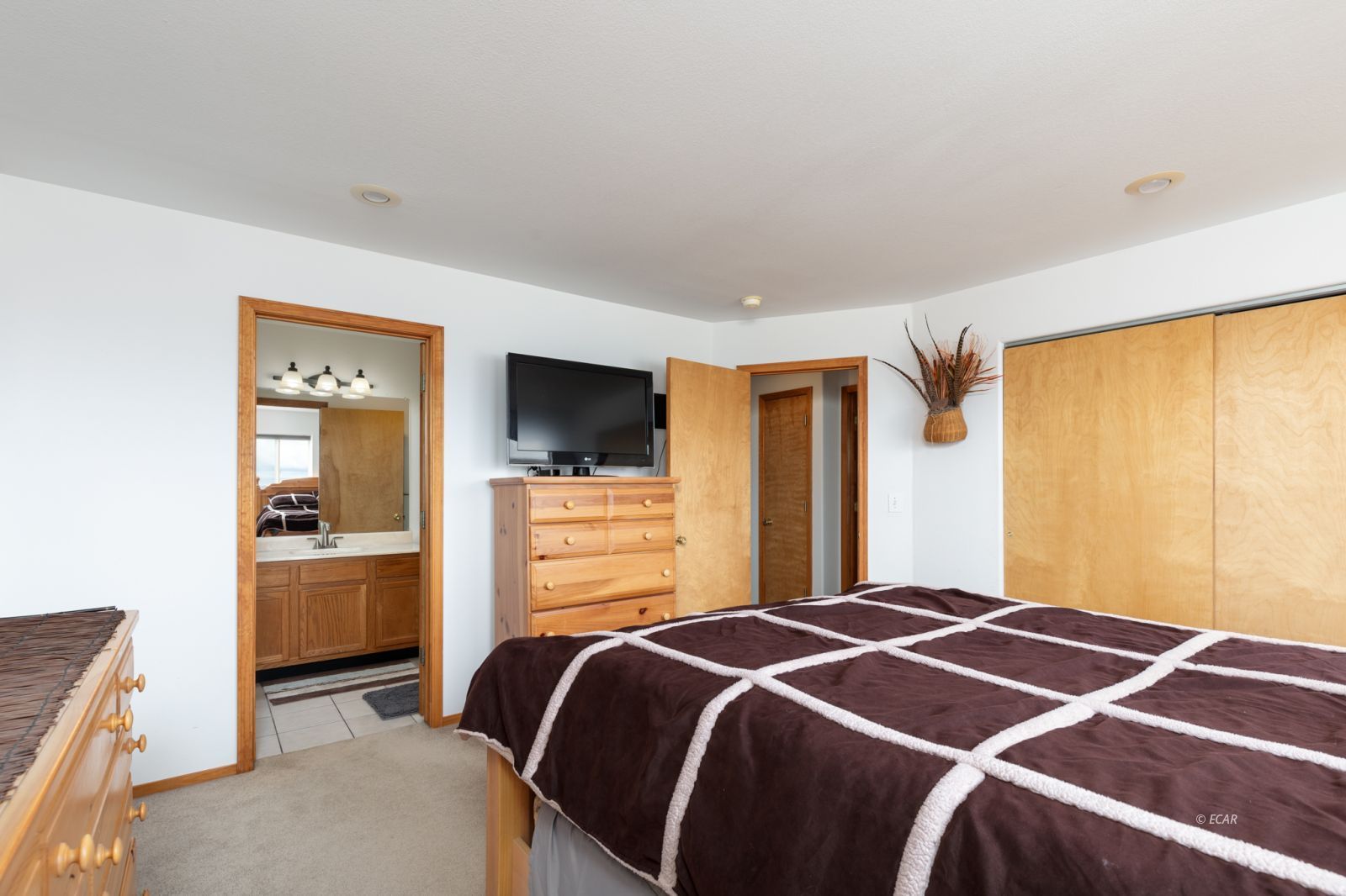 513 Sumac Drive Property Photo 14