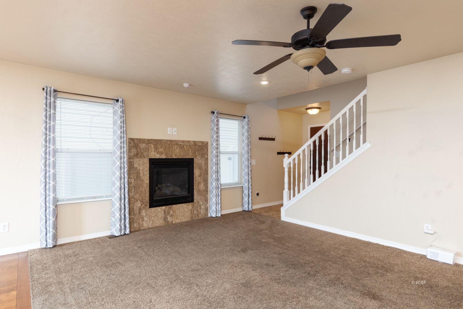 1369 Arroyo Seco Circle Property Photo 3