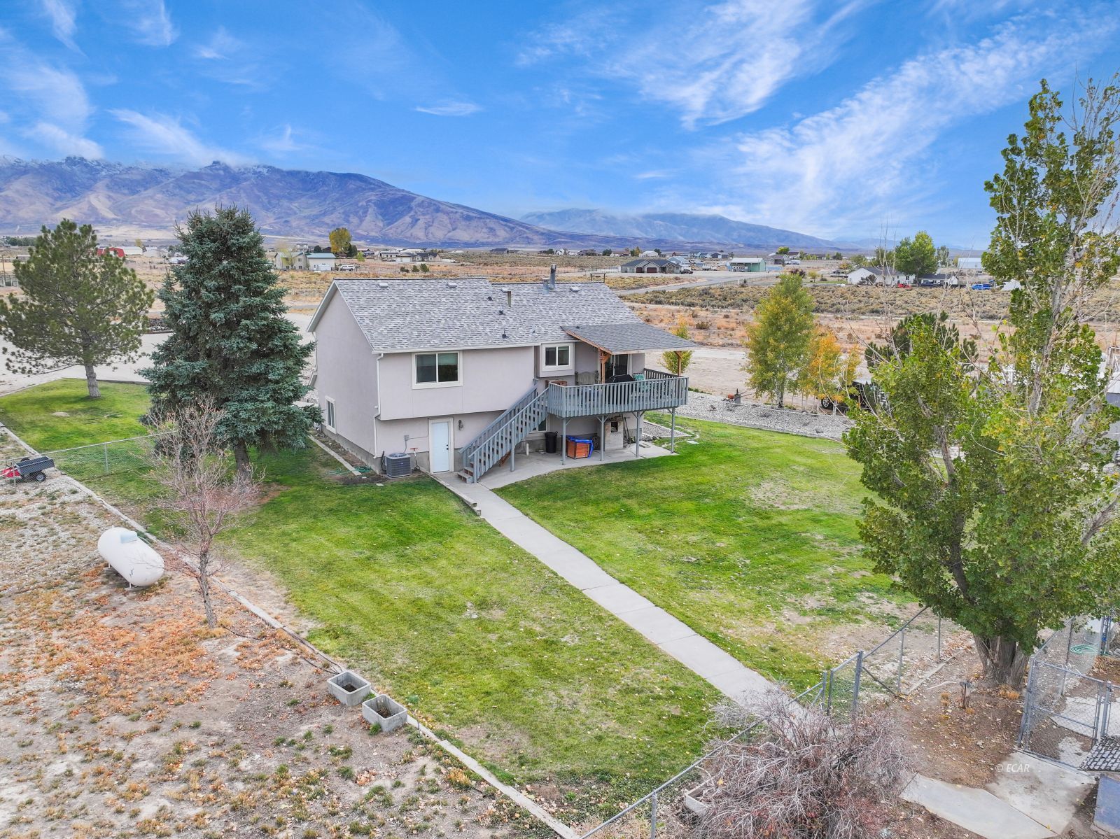 625 Diamondback Drive Property Photo 8