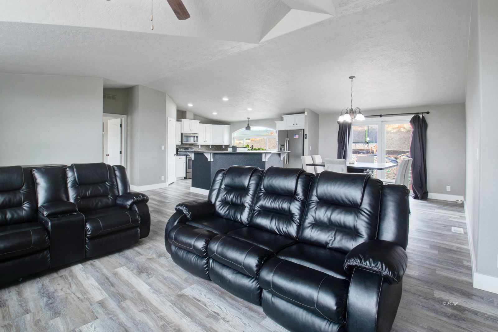 857 Spring Valley Parkway Property Photo 13