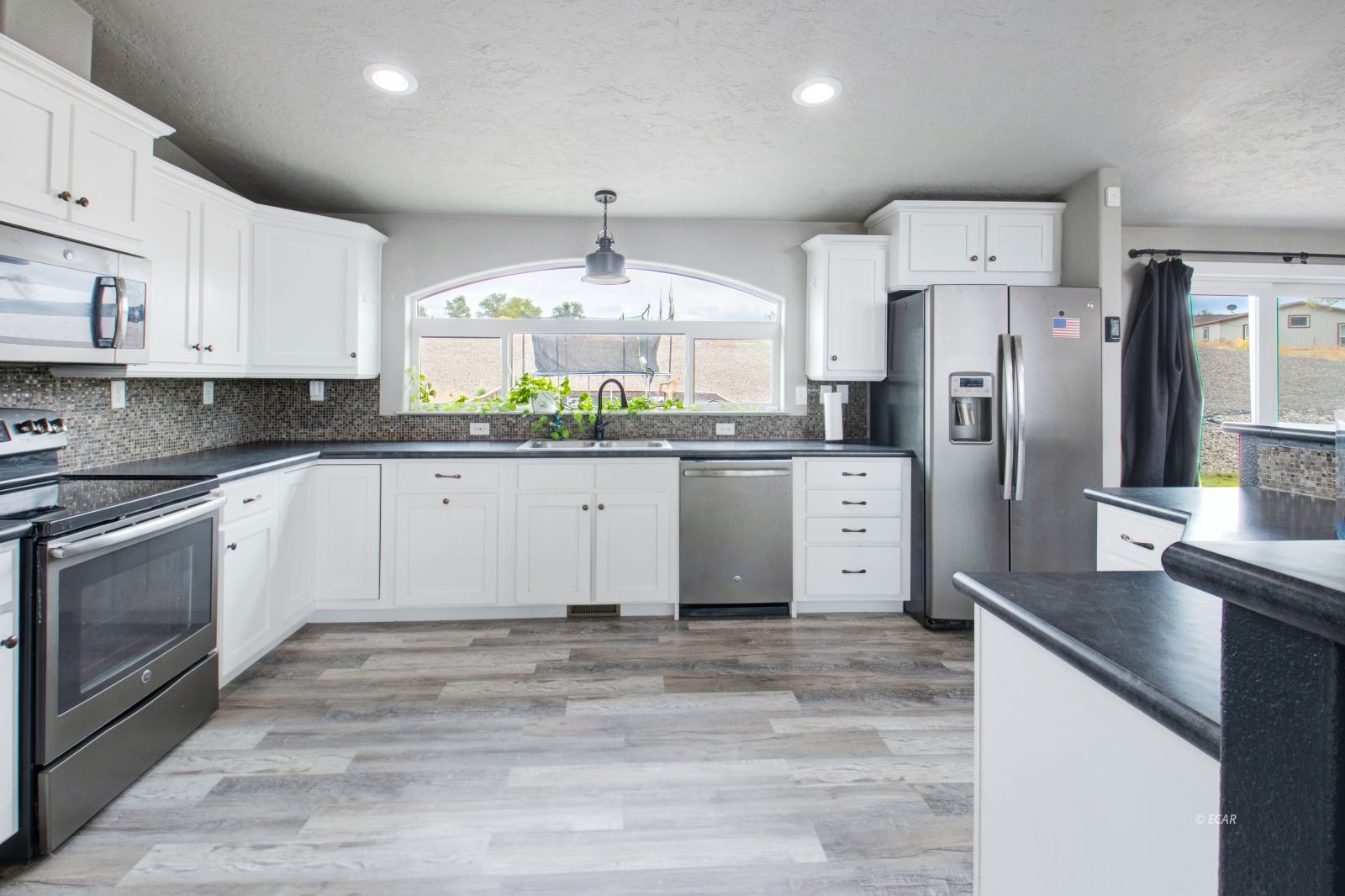 857 Spring Valley Parkway Property Photo 15