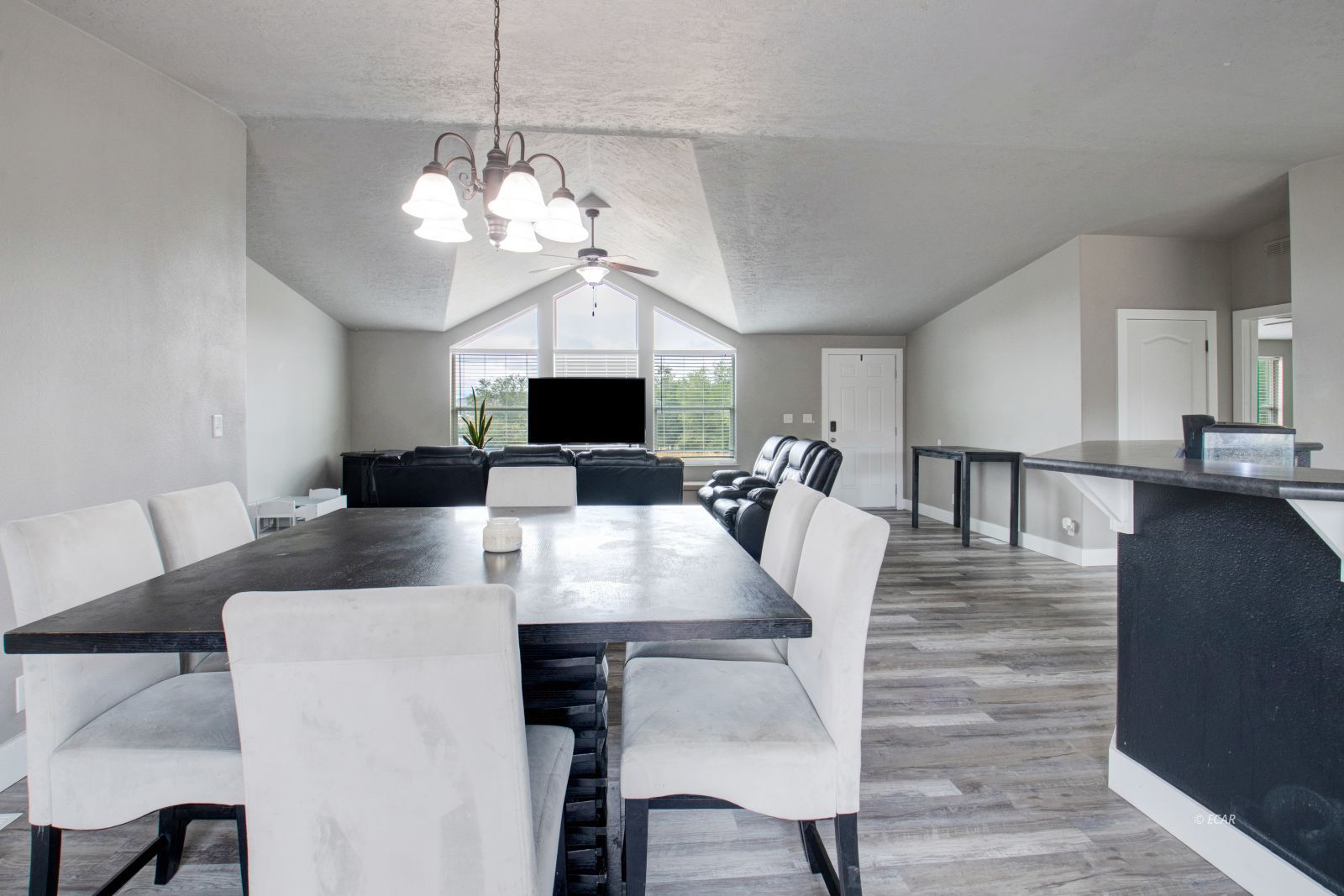 857 Spring Valley Parkway Property Photo 17