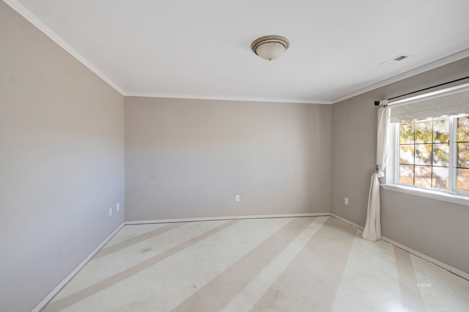 1625 Royal Crest Drive Property Photo 42