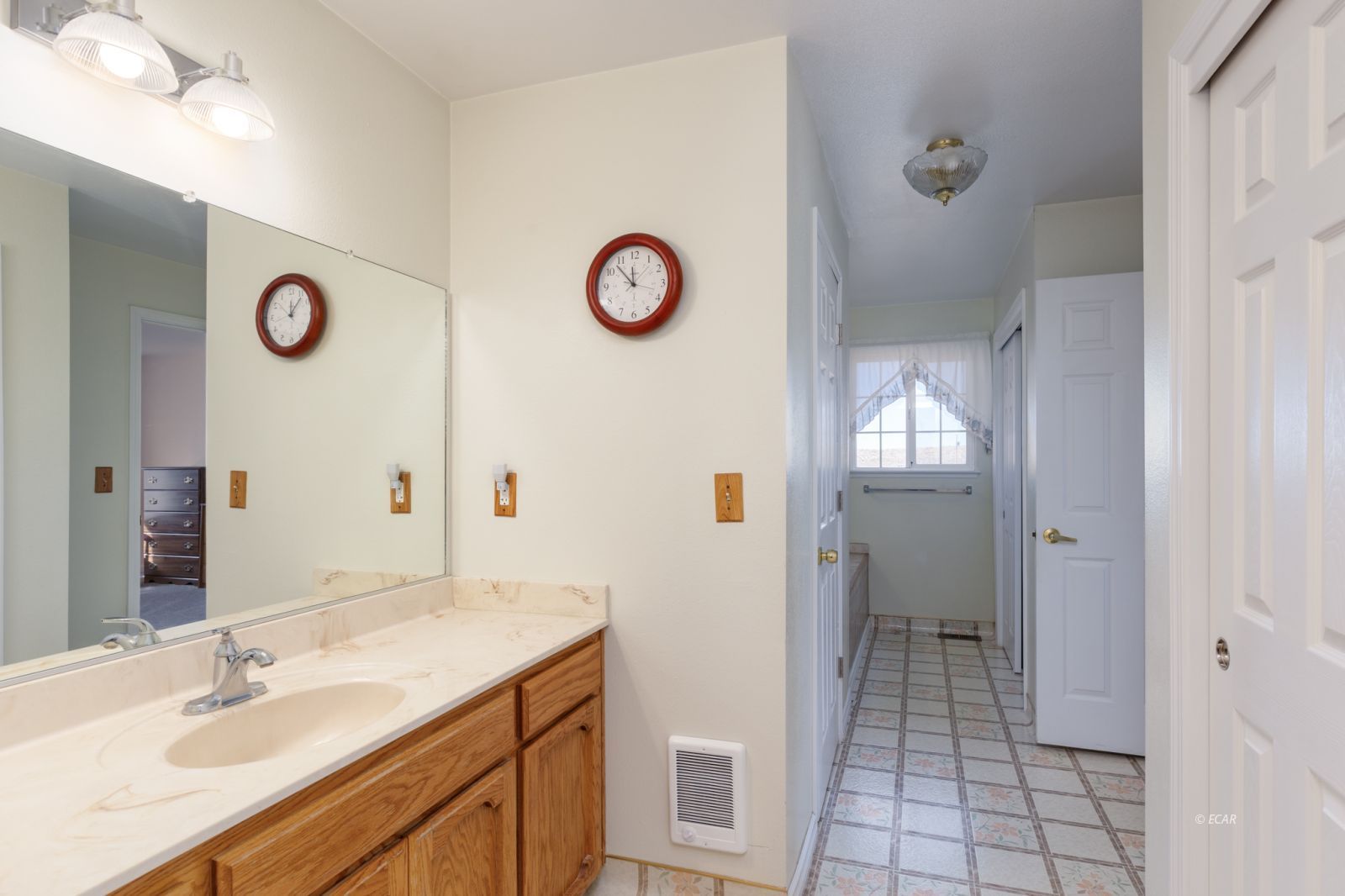 1775 Emigrant Trail Property Photo 22