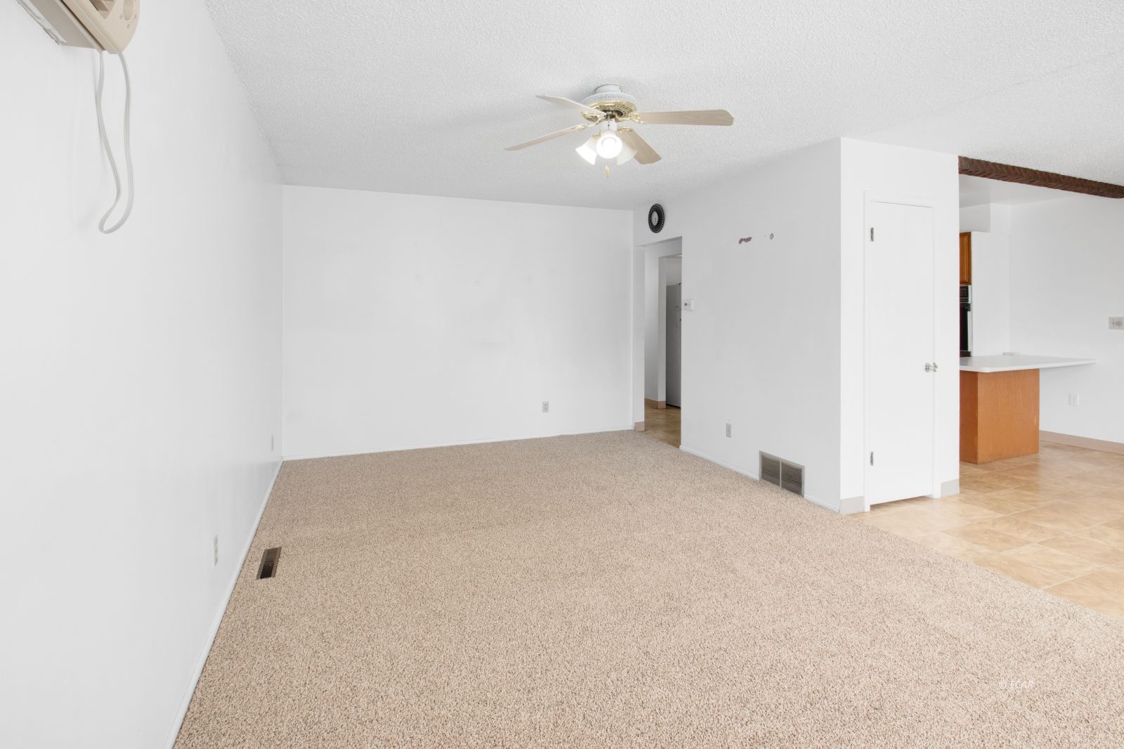669 Sage Street Property Photo 9