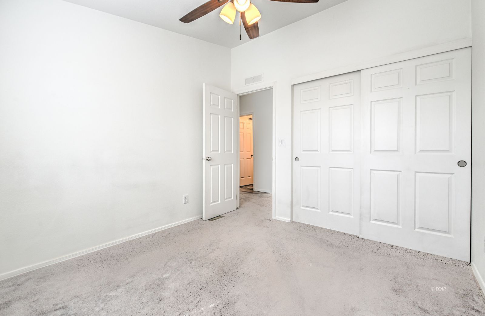 550 W Betty Avenue Property Photo 25