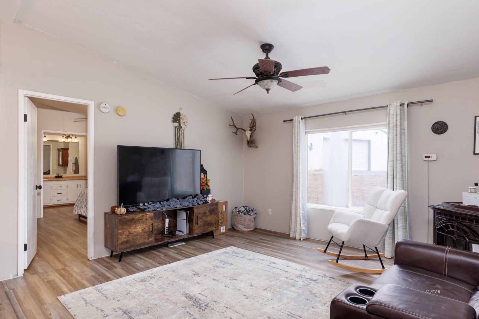 729 Hayland Drive Property Photo 10