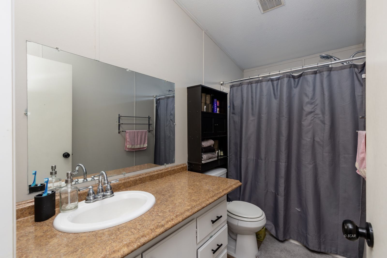 729 Hayland Drive Property Photo 21