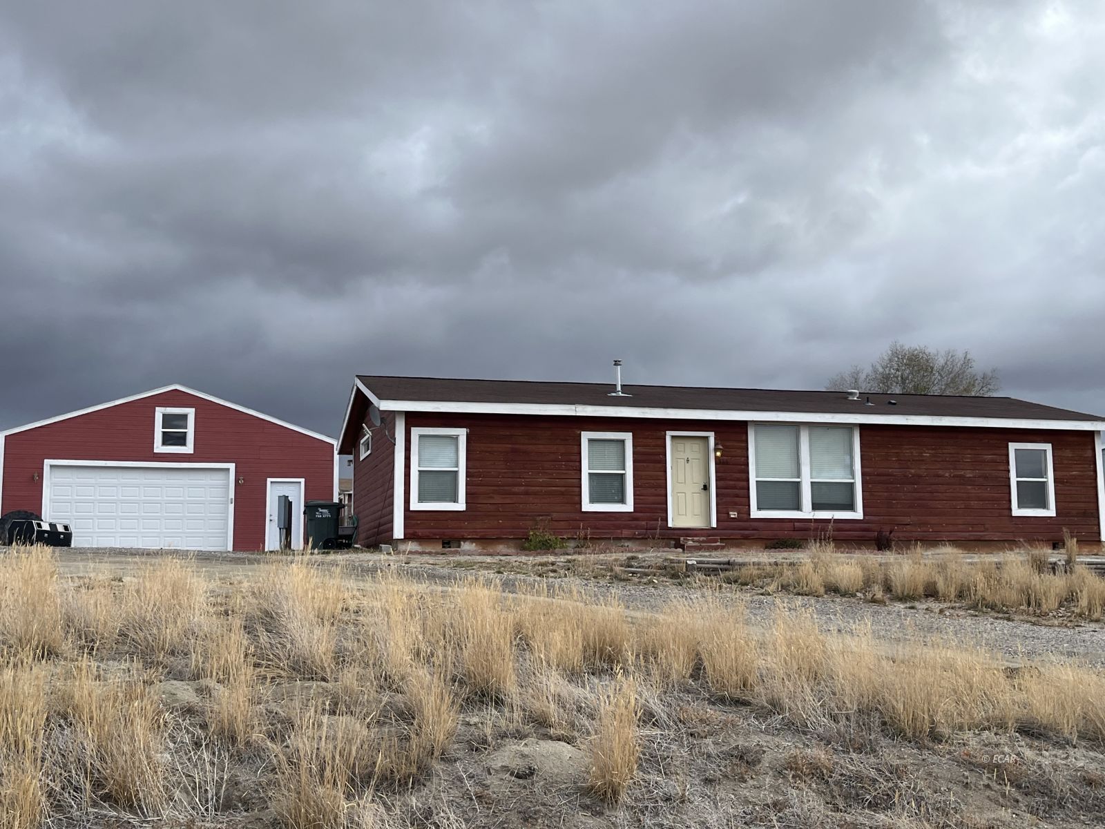 366 Trescartes Avenue Property Photo