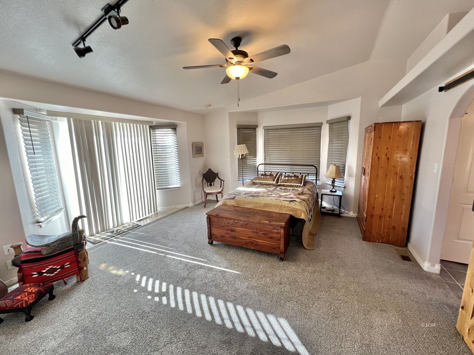 746 Thorpe Drive Property Photo 12