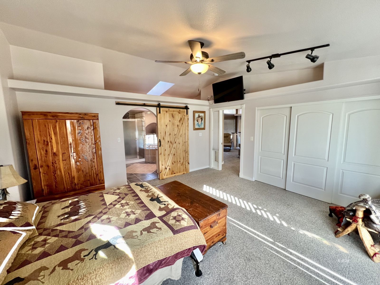 746 Thorpe Drive Property Photo 13