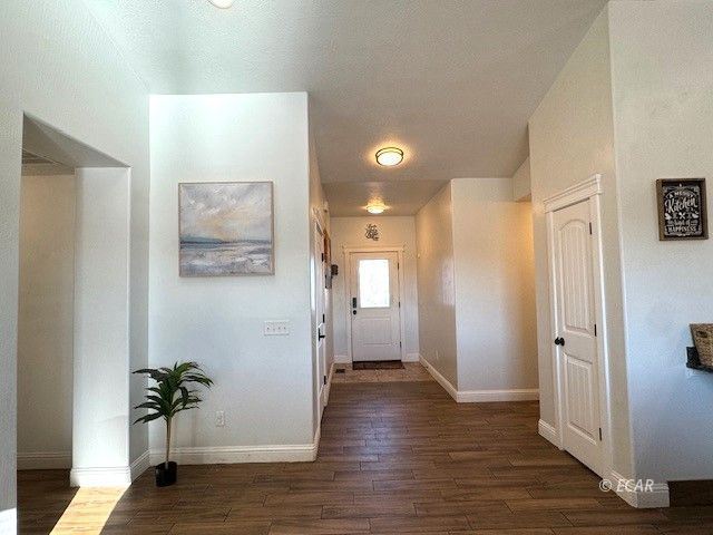 374 Brooklawn Lane Property Photo 9