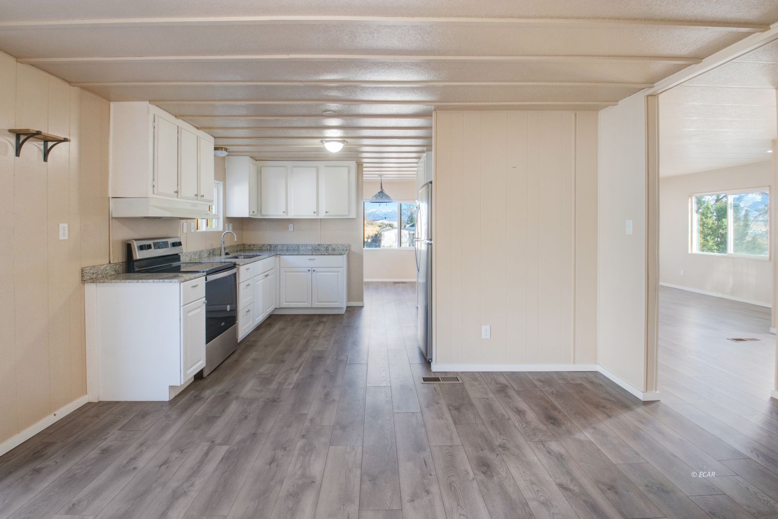 501 Pine Knot Drive Property Photo 12
