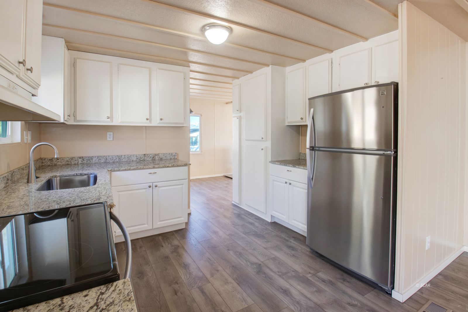 501 Pine Knot Drive Property Photo 14