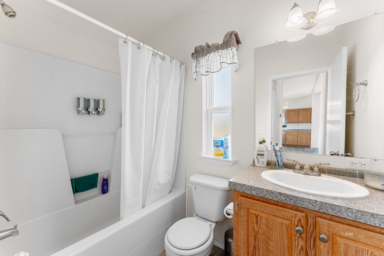 Columbia South Property Photo 42