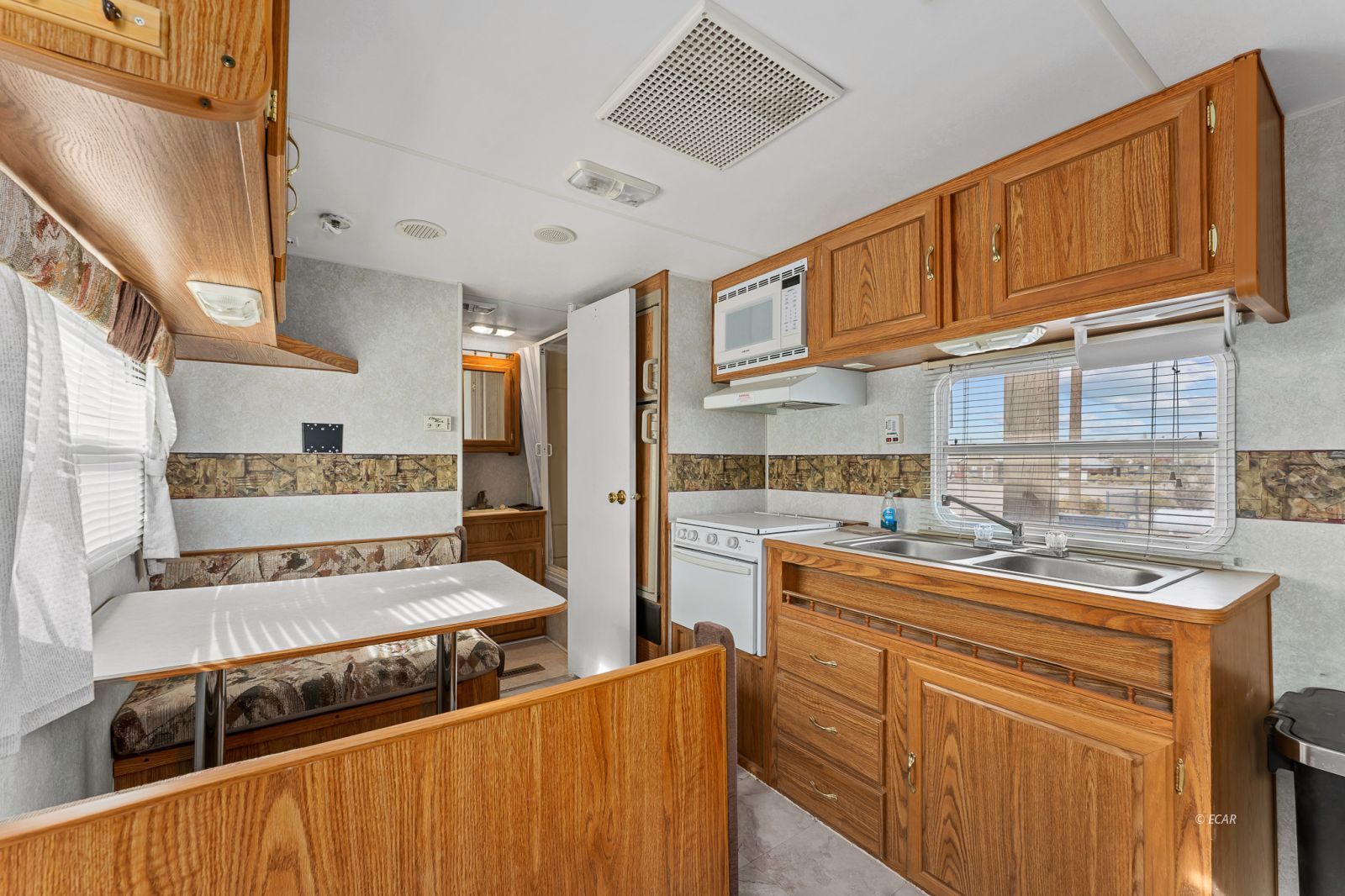 Columbia South Property Photo 49