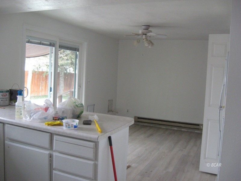 563 Baker Street Property Photo 5