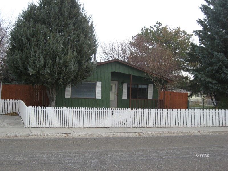 563 Baker Street Property Photo 25