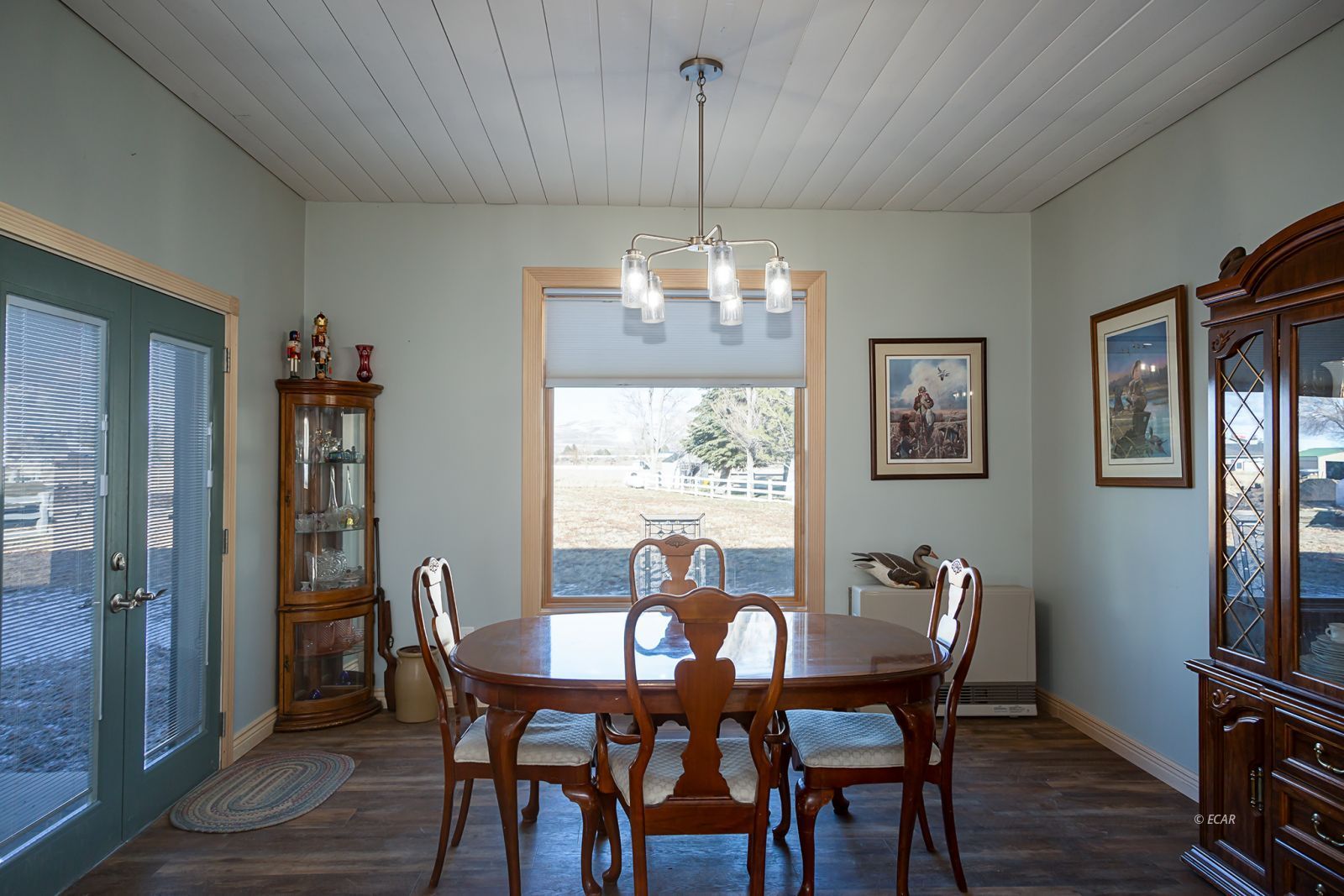 533 Hogan Street Property Photo 5