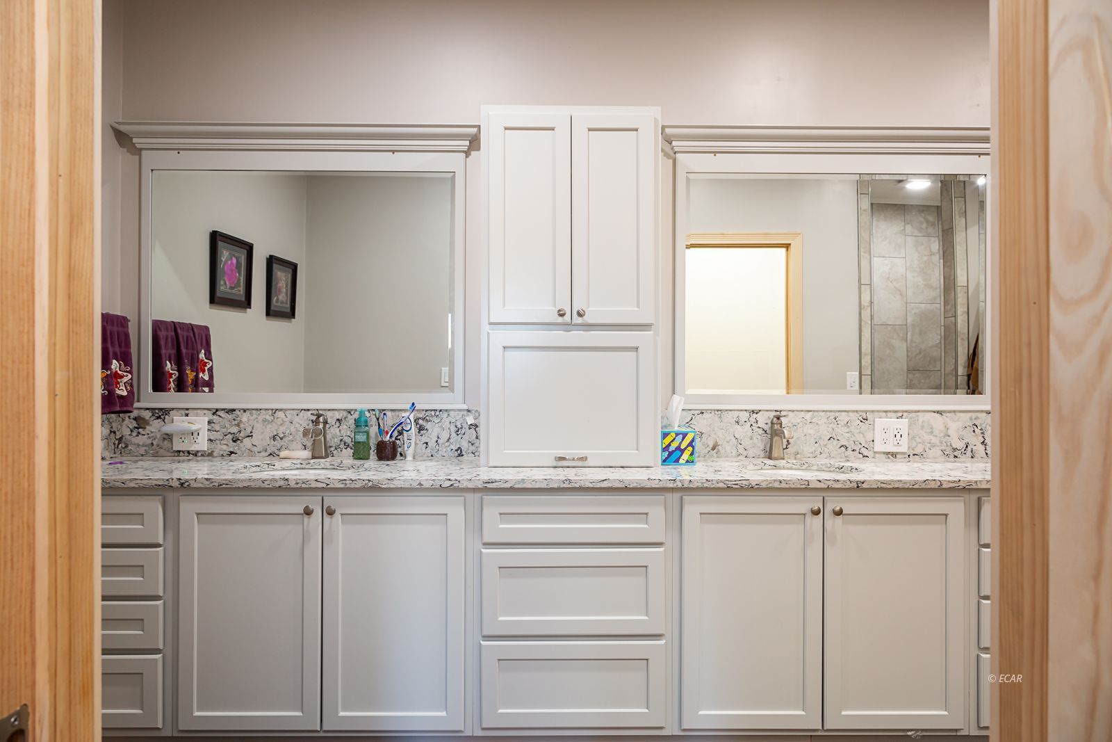 533 Hogan Street Property Photo 16