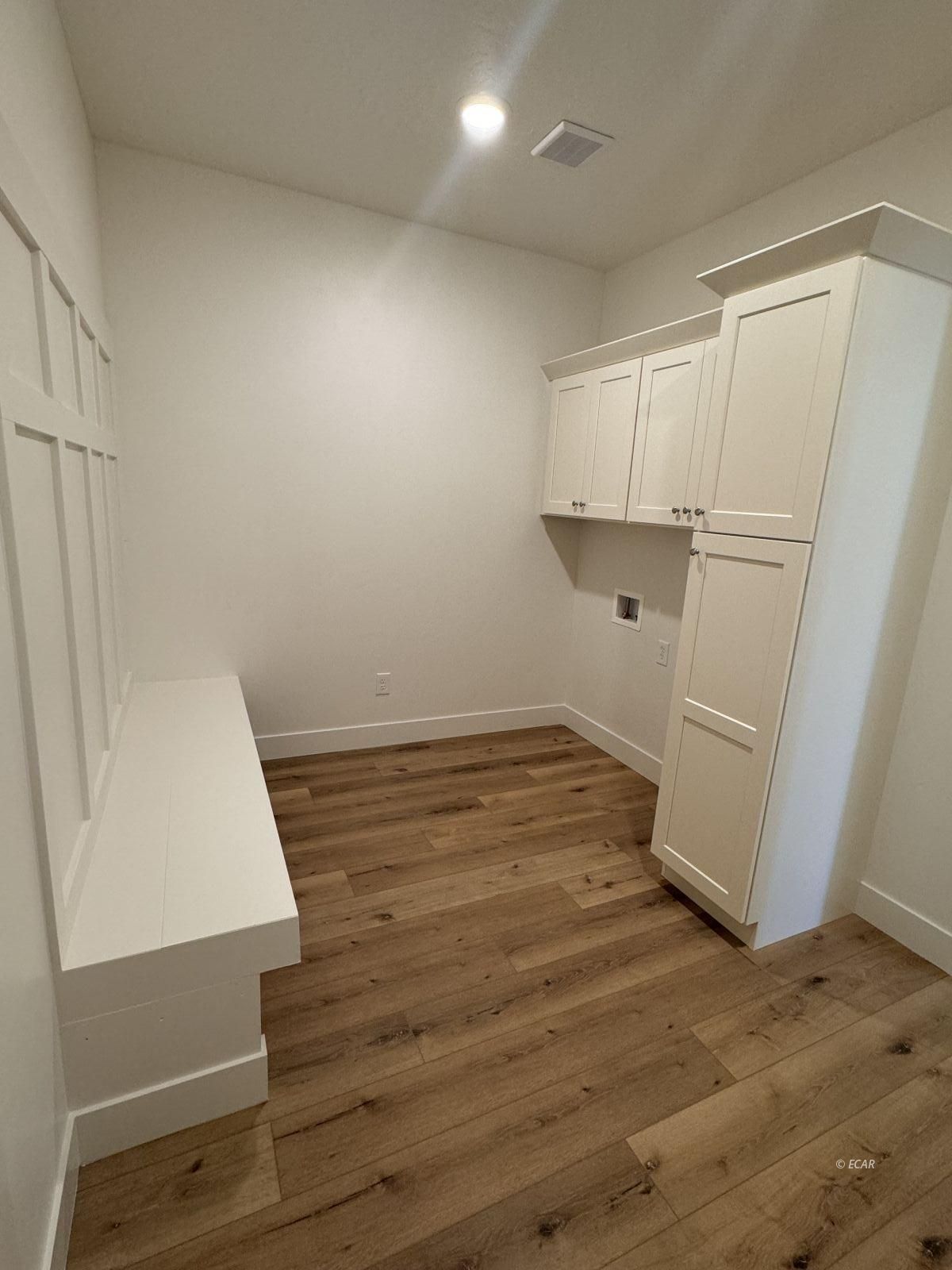 2926 Eleanor Court Property Photo 14