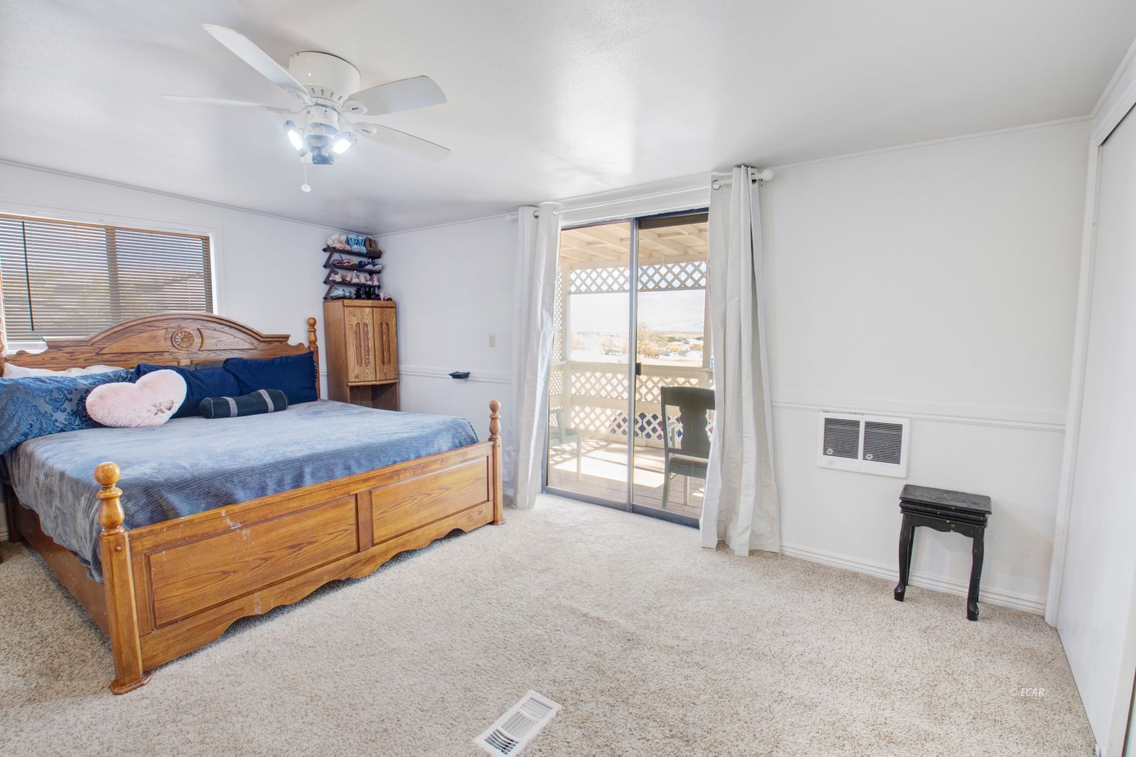 694 Spring Valley Parkway Property Photo 13