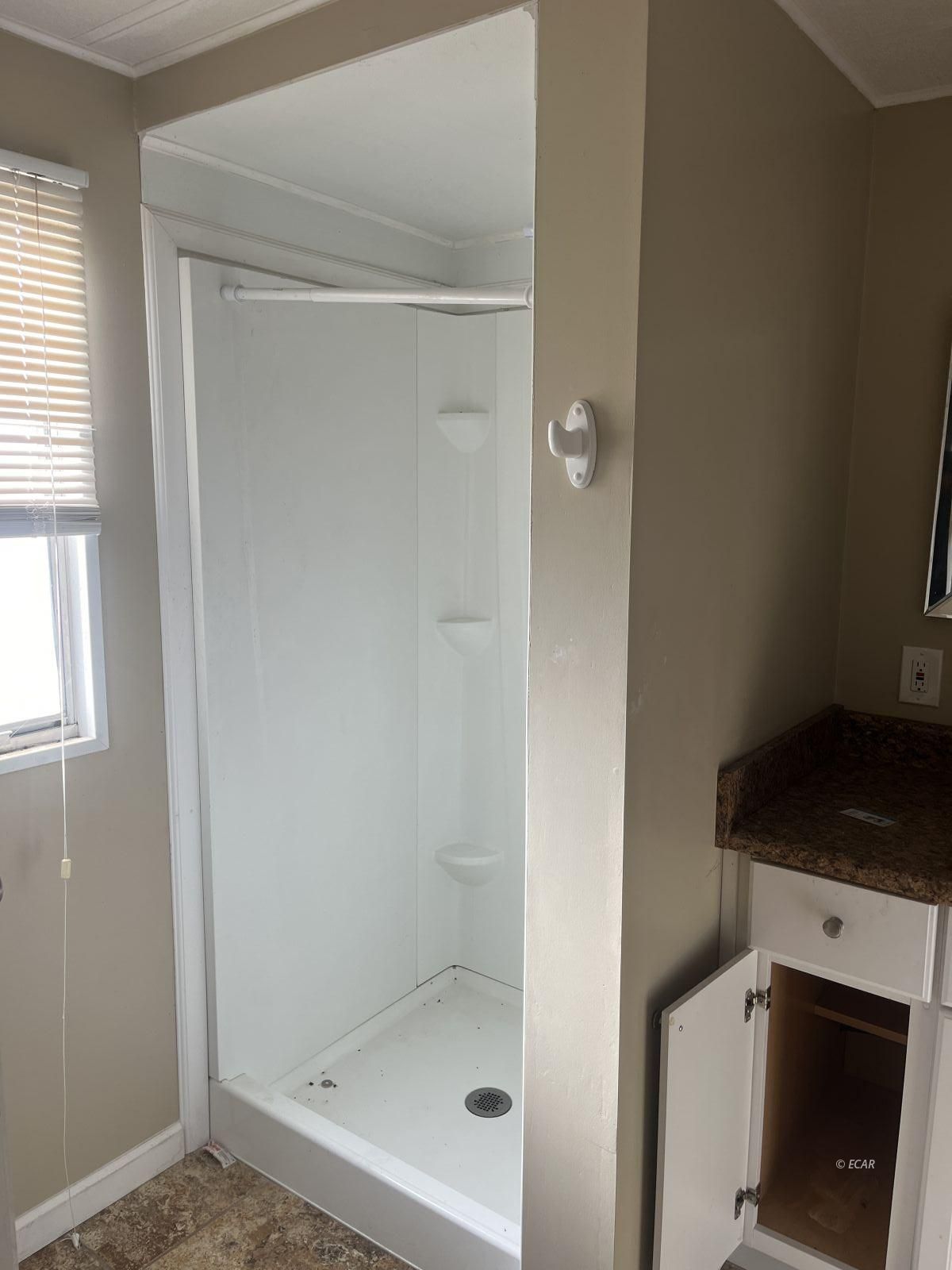511 Lynx Drive Property Photo 5