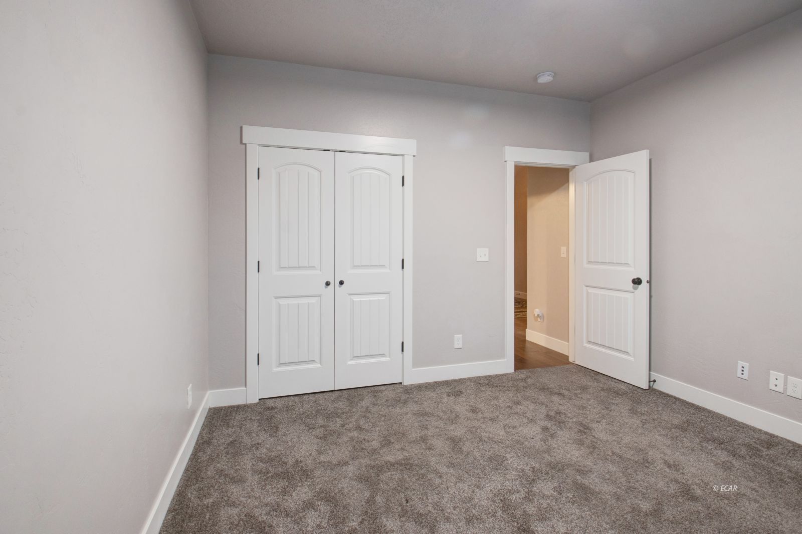 272 Lakeport Drive Property Photo 28