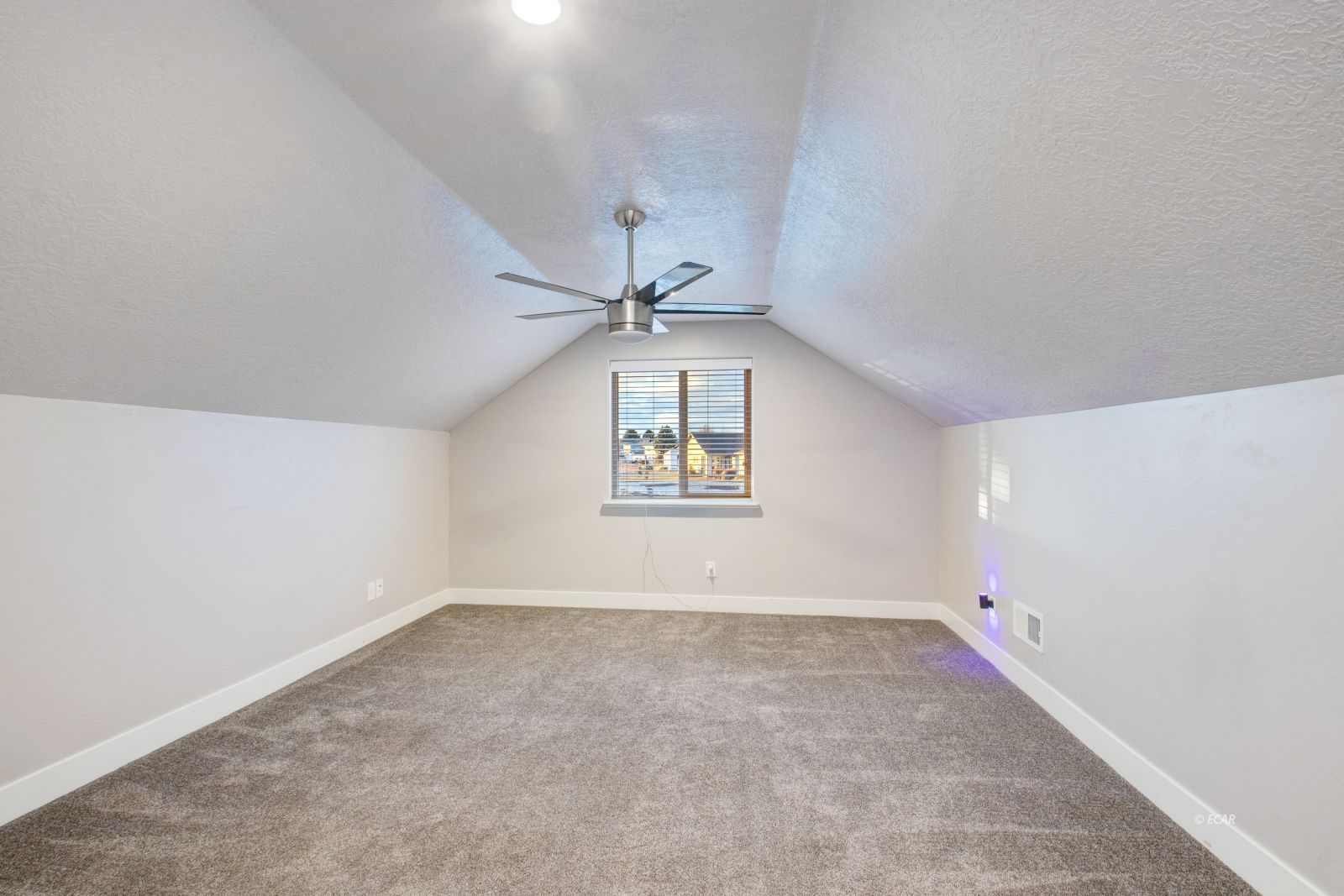 272 Lakeport Drive Property Photo 34