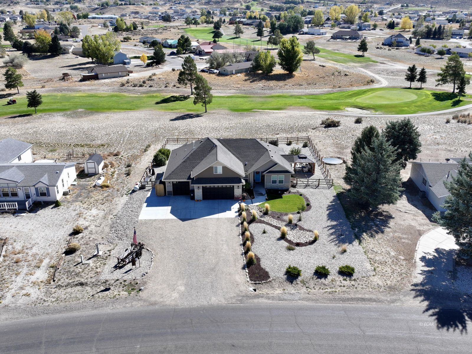 272 Lakeport Drive Property Photo 39